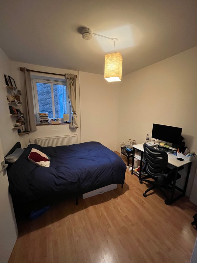 Room in 3 bed flat - London Bridge Main Photo