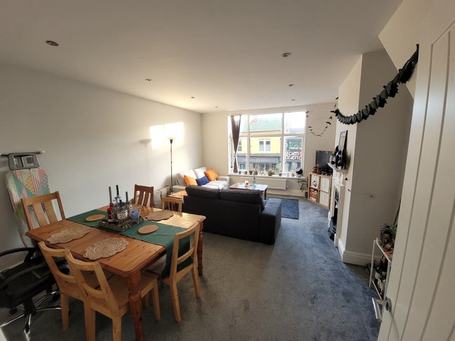 Very central Kings Heath Room Main Photo