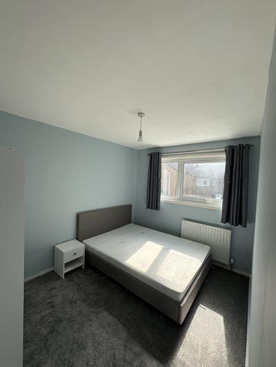 Furnished double bedroom  Main Photo