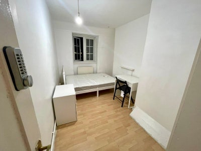 🔥Lovely Double Room in Prime Location+All Bill Inc Main Photo
