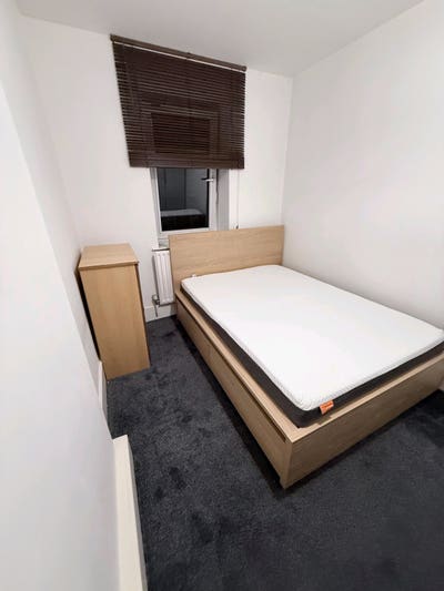 Very Nice Double Room For 1 Person West Ham E15 Main Photo