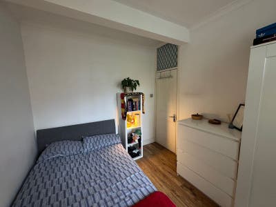 Quiet  Double Room - single use Main Photo