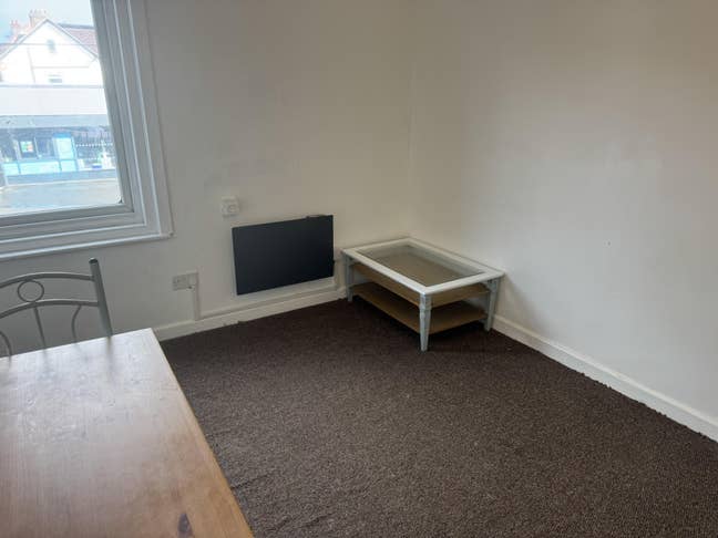 1 Bed Flat close to Brighton Hospital & Marina Main Photo