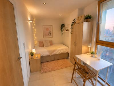 Stylish Double Room + Amazing Views Main Photo