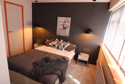 Professional House Share close to James Cook  Main Photo