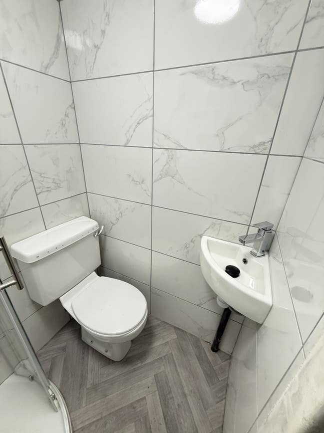 Studio flat for rent  Main Photo