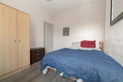 Spacioa duble room in House Share in Berdmonsey  Main Photo