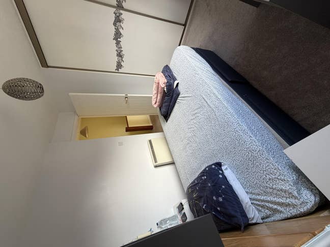 2 Double room available  Main Photo