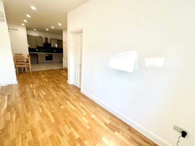 ***One Bedroom Flat to Rent, EN8*** Main Photo