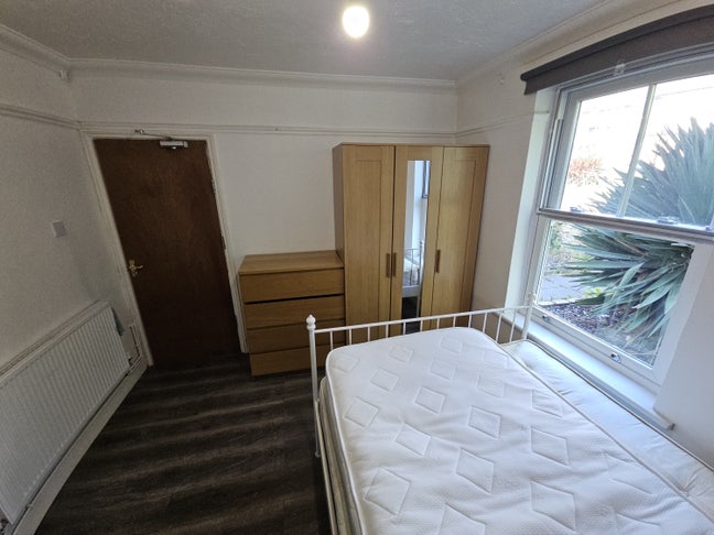 2 double rooms available in n22..all bills inc Main Photo