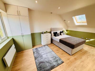 ✨🏡 Studio Flat to Let in - Greenford Main Photo
