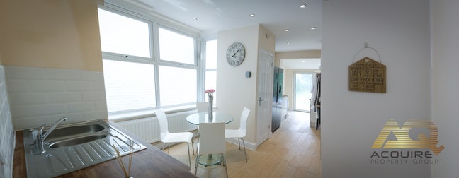 Taste Of Luxury Property in Dogsthorpe - PE1 💎 Main Photo