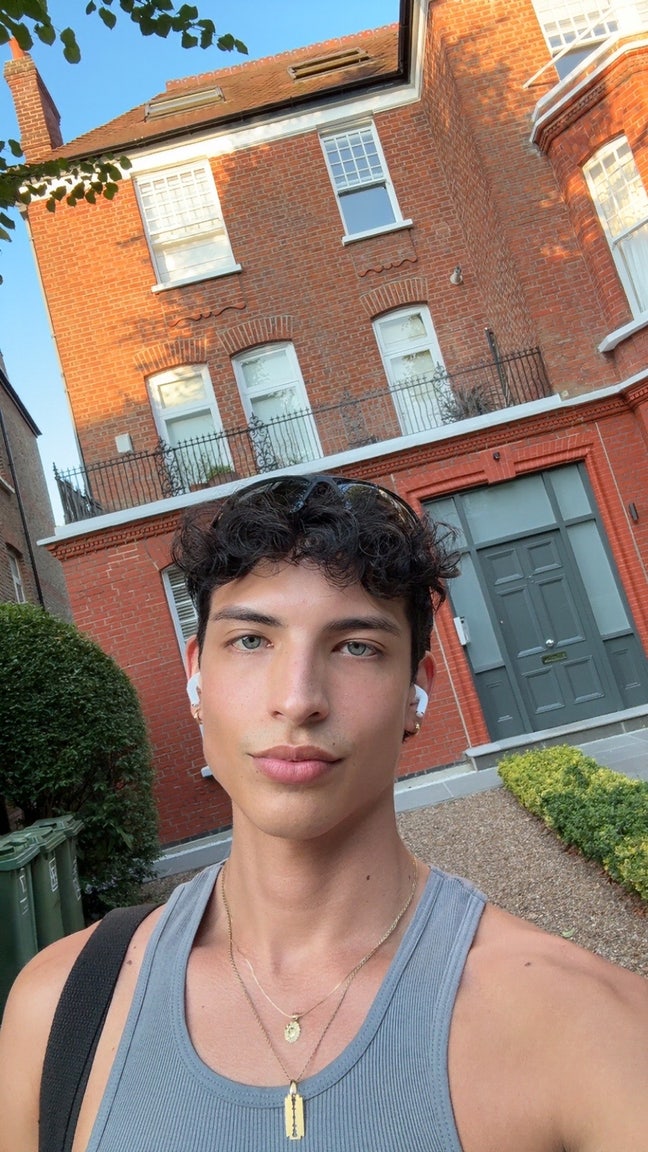 Looking for a Short/Sub-let  Main Photo