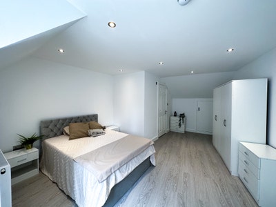 🏡 Double Ensuite in Neasden / 5 Min Jubilee Main Photo