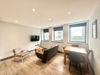 Modern 2 double bedroom flat in Wembley Main Photo