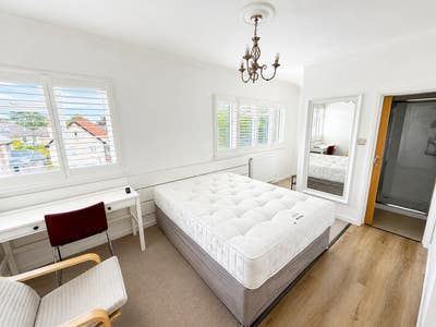 Double Room With Ensuite @ &pound;850pcm Main Photo