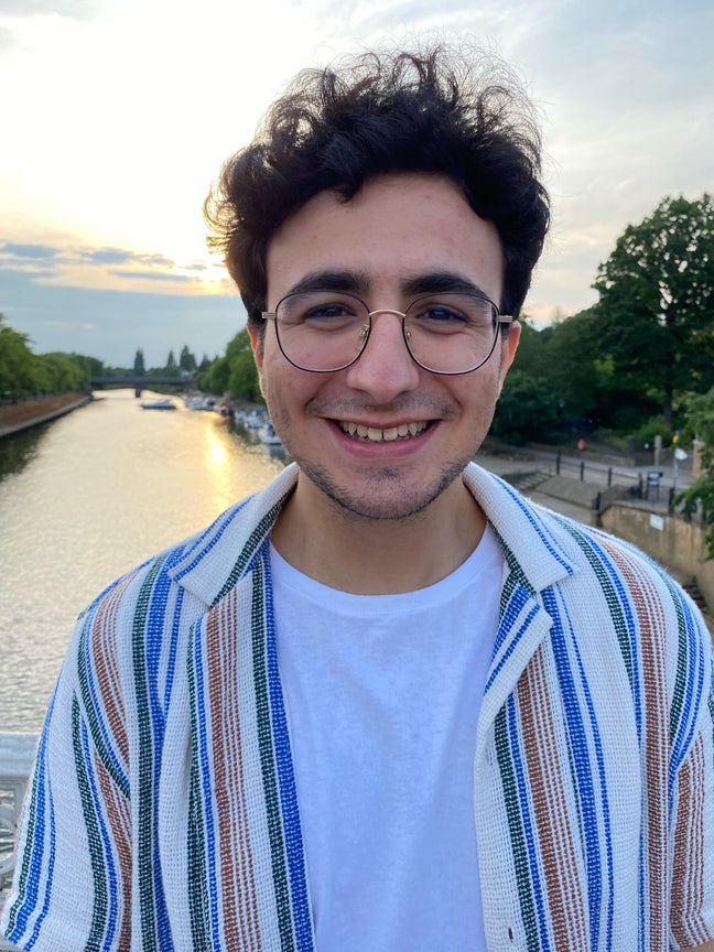 Looking for a 1-bed or room in a shared flat! Main Photo