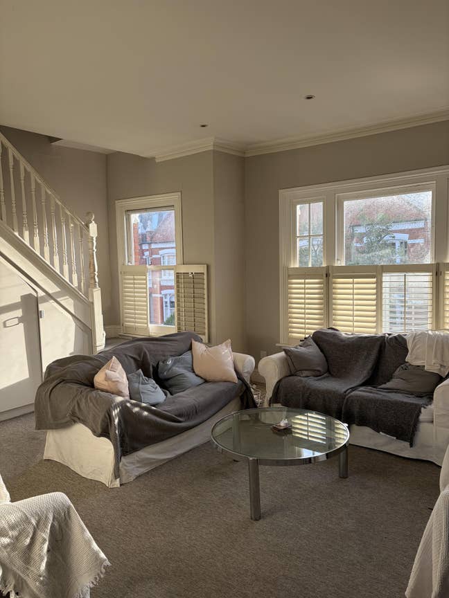 Large double room in Parsons Green Main Photo