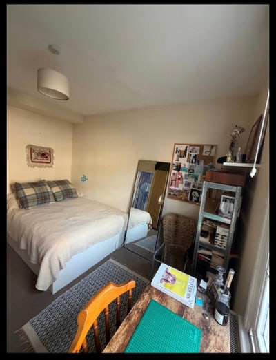 Bedroom in Upper Maisonette Flat Camden Area Main Photo
