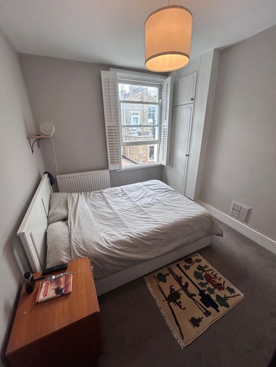 Spacious Double Room Great Location Short Term Main Photo
