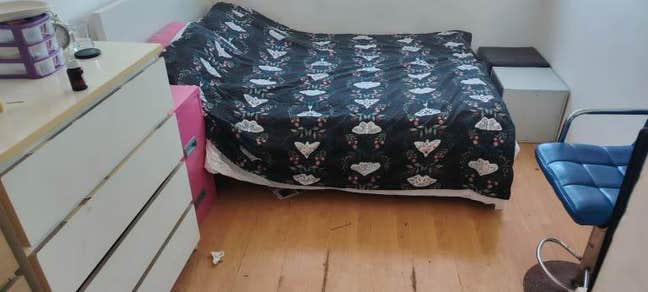 Room Available in E14 3JN ( Main Photo