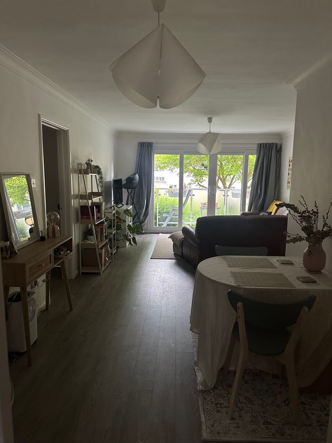 Share flat Rental in Weston Main Photo
