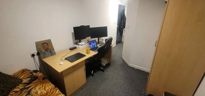 Double Room in Preston Main Photo