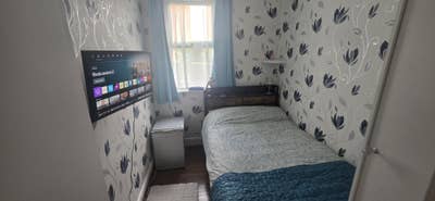 &pound;120 a week   Main Photo