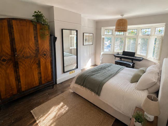 Large Double Room + Private Bathroom in Beckenham Main Photo