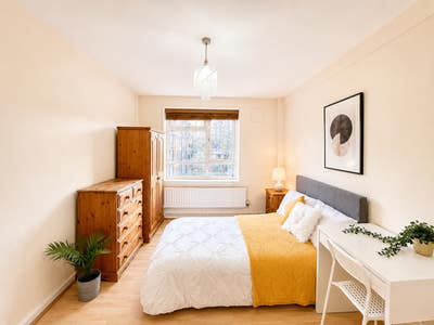 Amazing Double close to Shoreditch | Old Street Main Photo