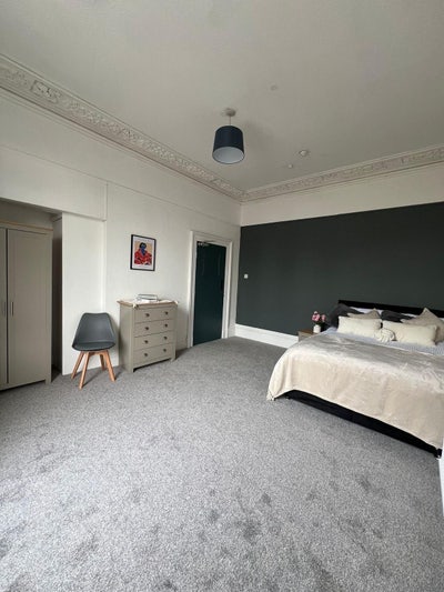 Spacious rooms near City Centre 🏠 Main Photo