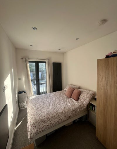 🏡SW17 Bedroom Available with Study  Main Photo