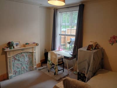 Double bedroom to rent in Prestwich Main Photo