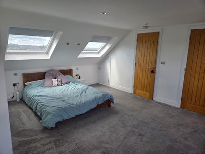 Extra-Large Ensuite Double Bedroom Main Photo
