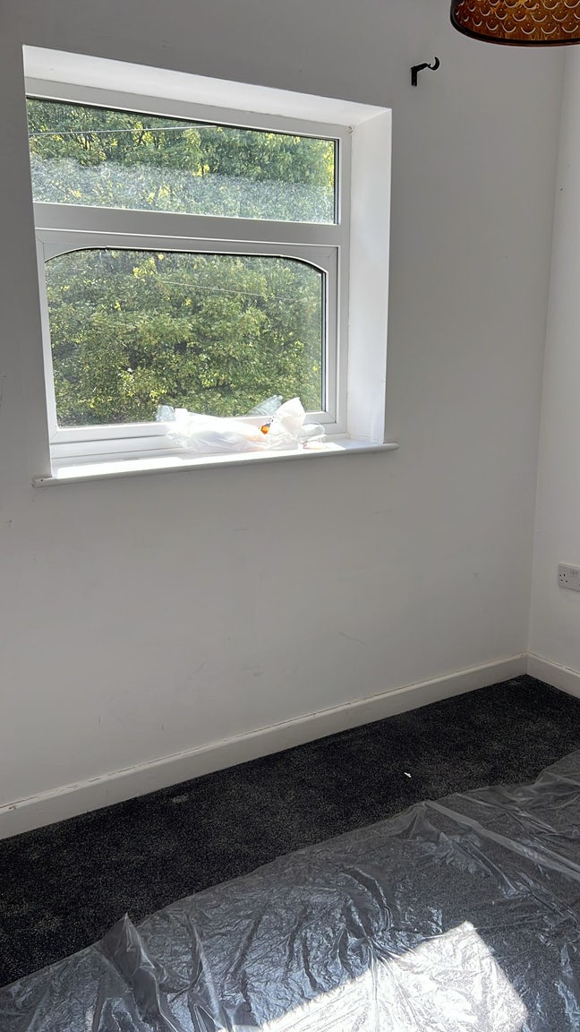 5 rooms are available for rent Main Photo