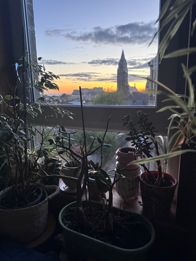 Double Room with classical piano in Bruntsfield Main Photo