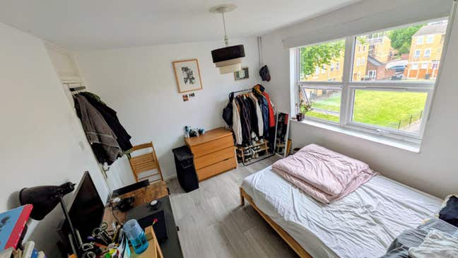 Bright Double Room*Hackney-Dalston*June-August Main Photo