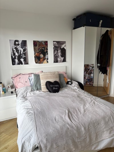 Room available in modern flat - Ancoat  Main Photo