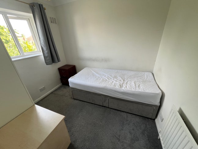 ❇️Single room all bill included WD25 area ❇️ Main Photo