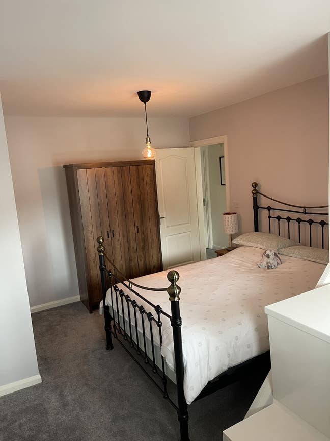 Large Double Room - Poole Area - Single Occupant  Main Photo