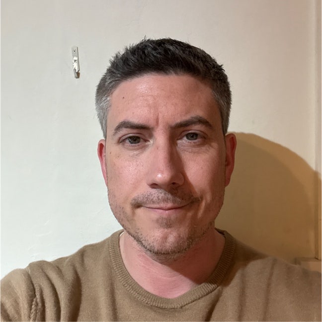Looking for a room in Ashford Main Photo