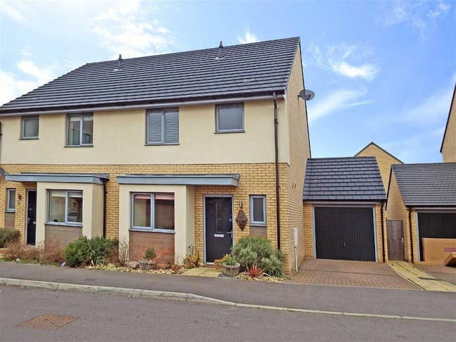 Large Ensuit Double Room, Stevenage Main Photo