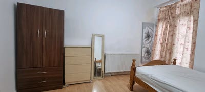Double Room available  Main Photo