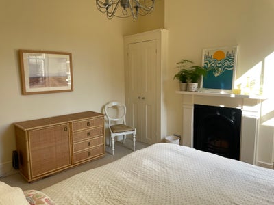 Comfortable, spacious room for rent in Walthamstow Main Photo