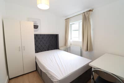 ⚡Stop Looking: The Best Room in W6 Is Right Here⚡ Main Photo