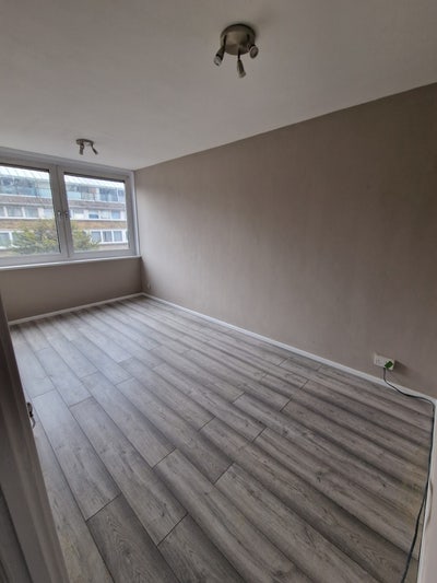  *Brand New Refurbished Peckham Palace!* Main Photo