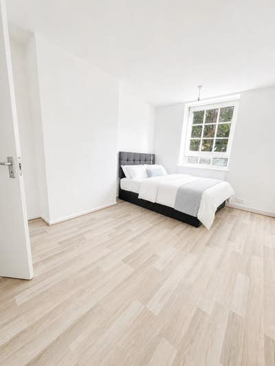 Rooms near Aldgate East / Liverpool Street Main Photo