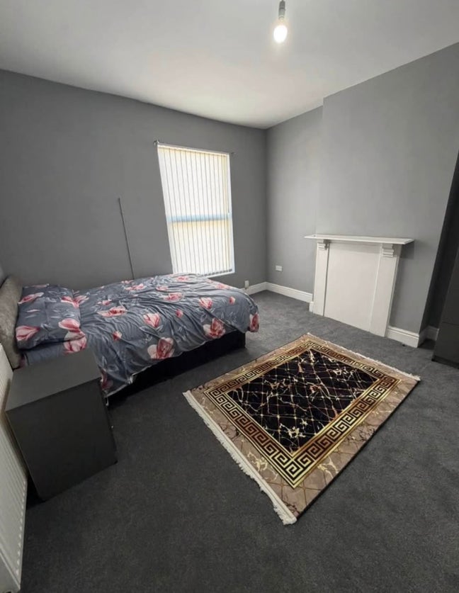  Rooms Available in Supported Accommodation in B14 Main Photo