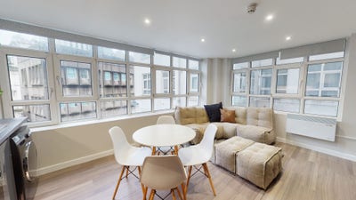 6 bed student Flat to rent Main Photo