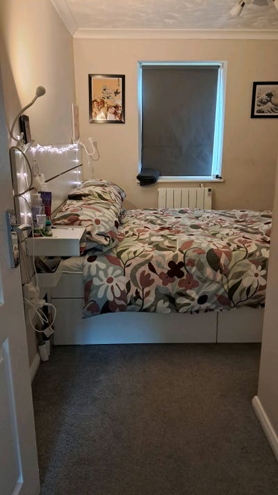 1bedroom flat Kingswood. Only short let Main Photo